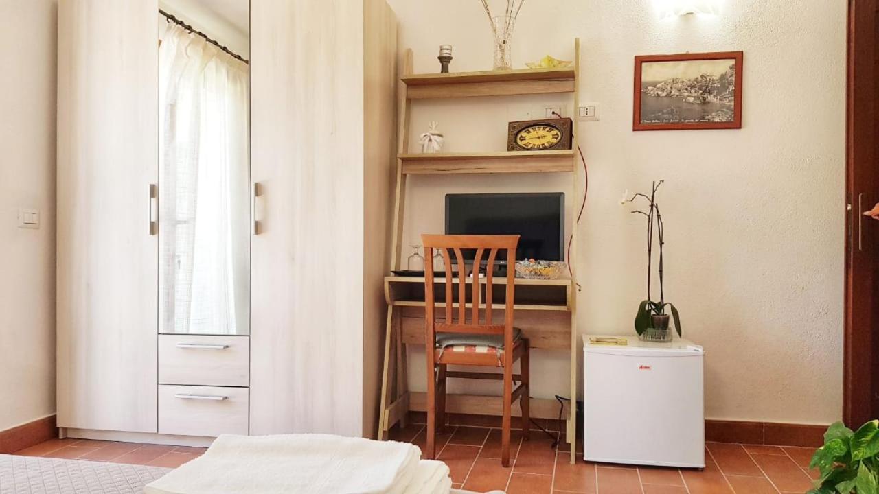 B&B Bell'Alba Santa Teresa Gallura Ngoại thất bức ảnh